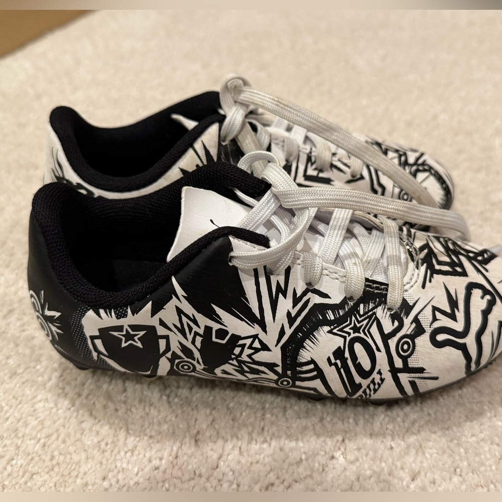 Puma x Christian Pulisic Tacto II Kids Cleats